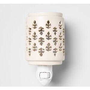 Threshold Aromatherapy Paisley Pattern White Wax Warmer No Tray Top 5x3